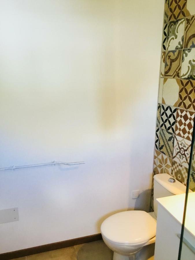 Gite Blanco Y Madera Narbonne Exteriör bild