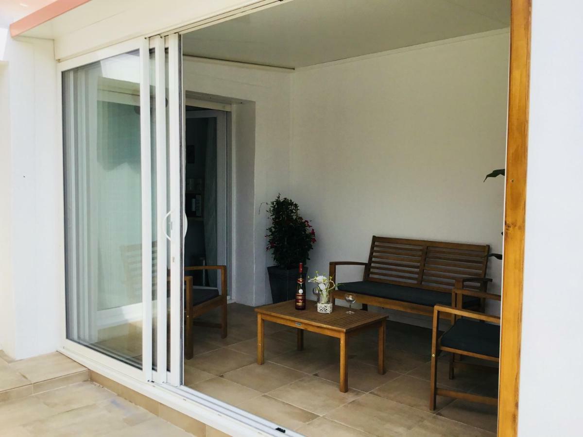 Gite Blanco Y Madera Narbonne Exteriör bild