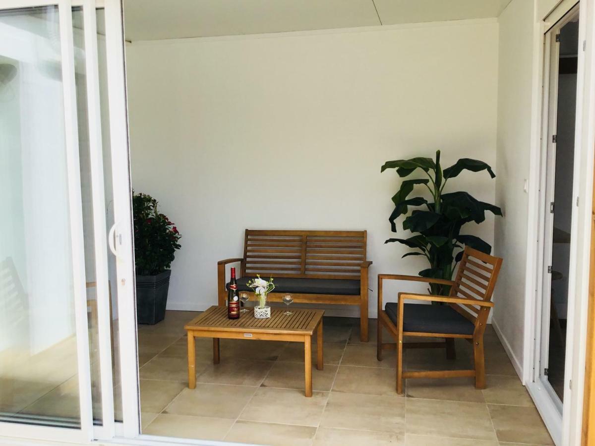 Gite Blanco Y Madera Narbonne Exteriör bild